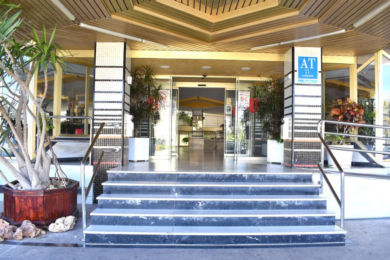"Vive Benal Beach" Estudios Con Vistas Al Parque Acuatico Benalmádena Exterior foto